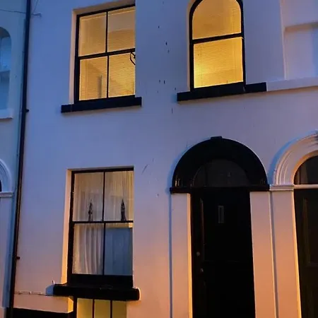 Bats By The Sea At Number 23 Casa vacanze Scarborough